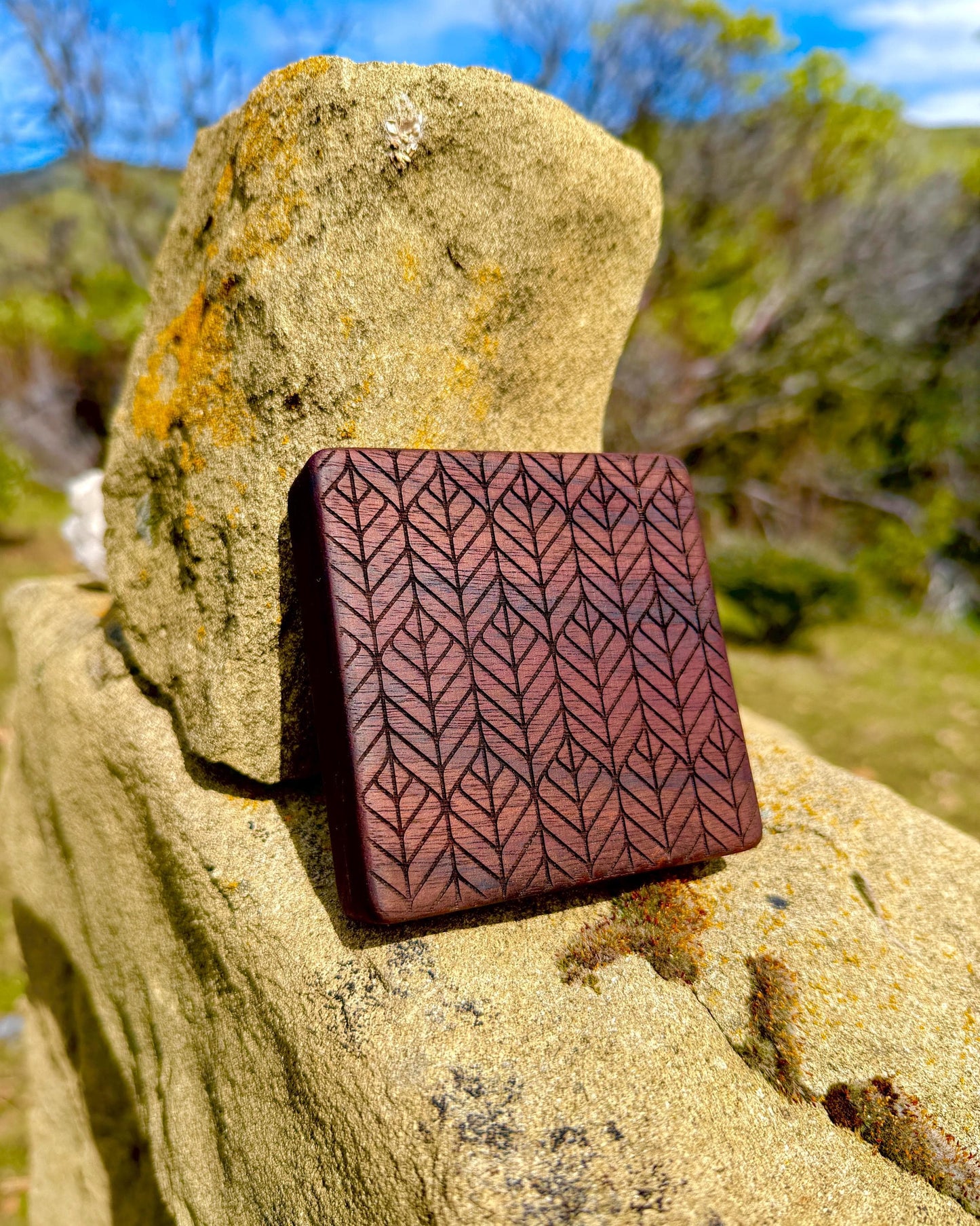 Handmade Walnute Pocket Mirror / Palette Box With Magnetic Makeup Tray