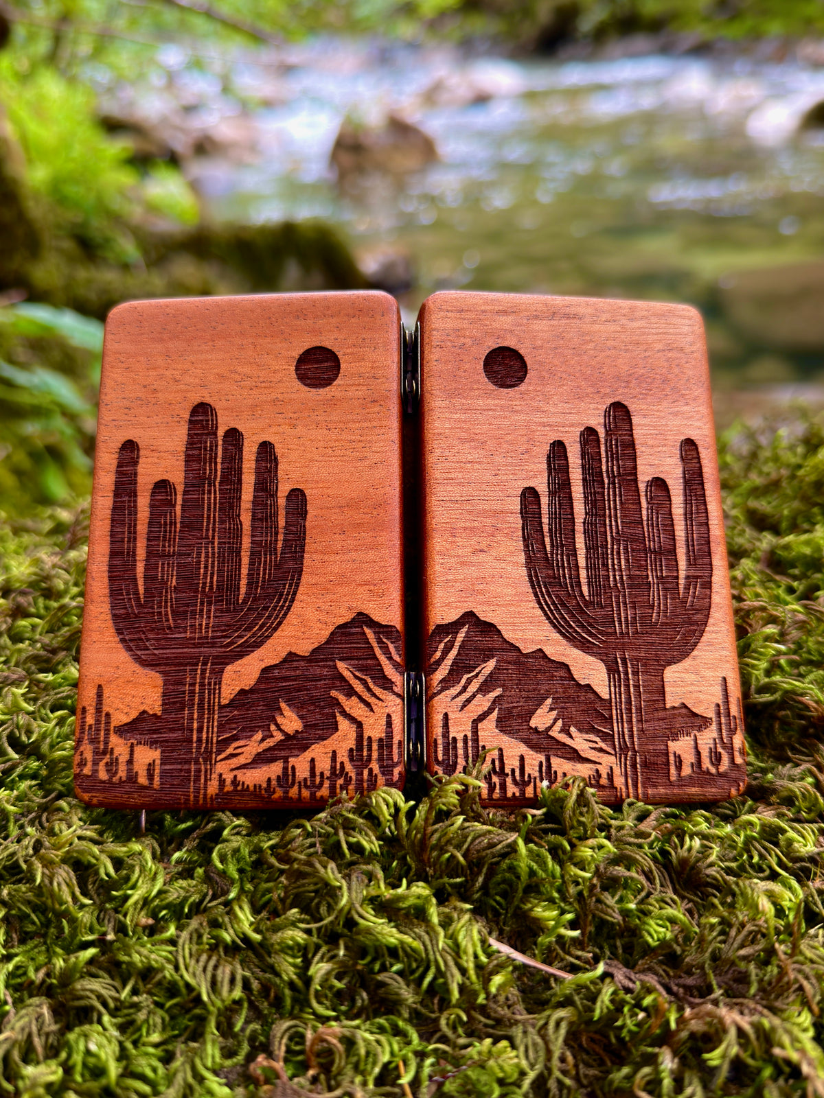 Western Sapele Wood Stash Case