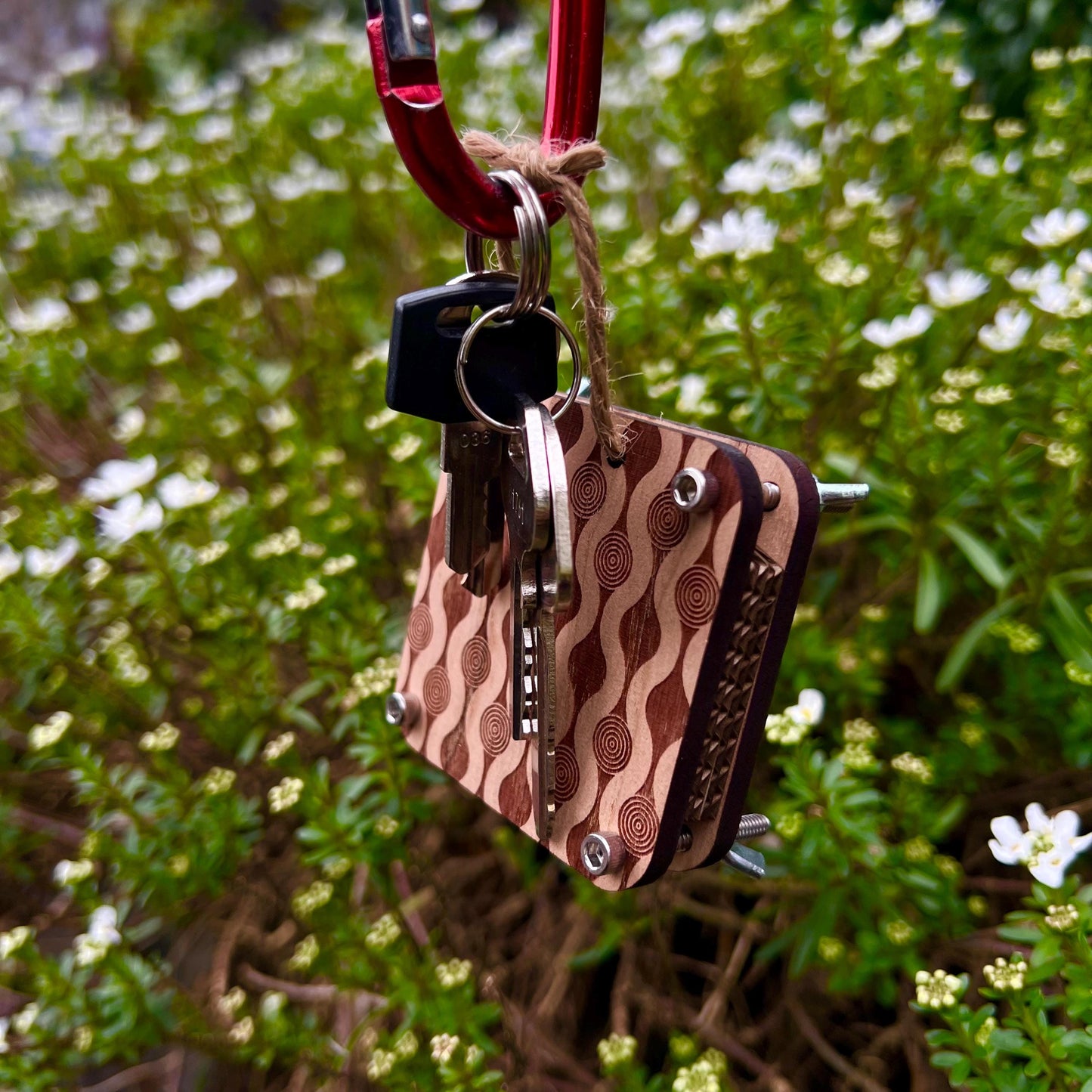 Pocket Press - Resonance