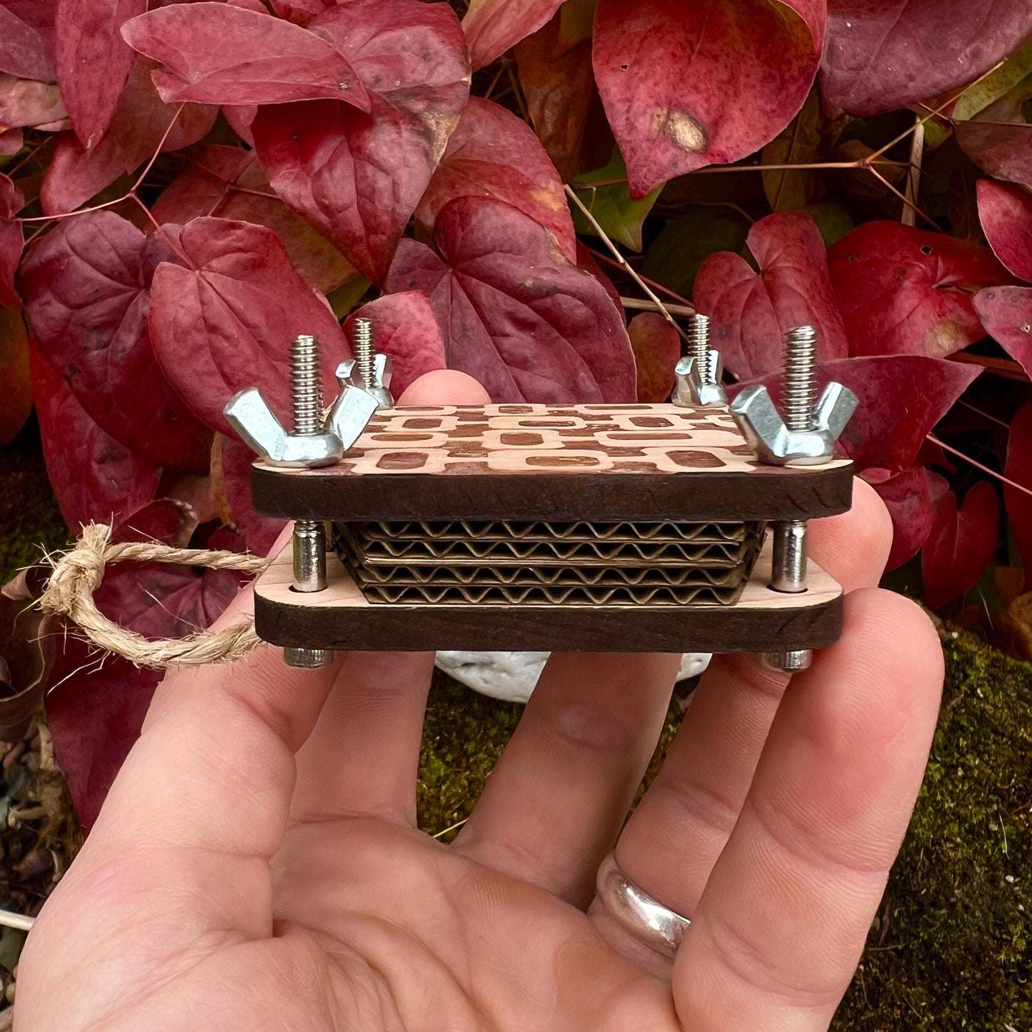 Pocket Press - Mod