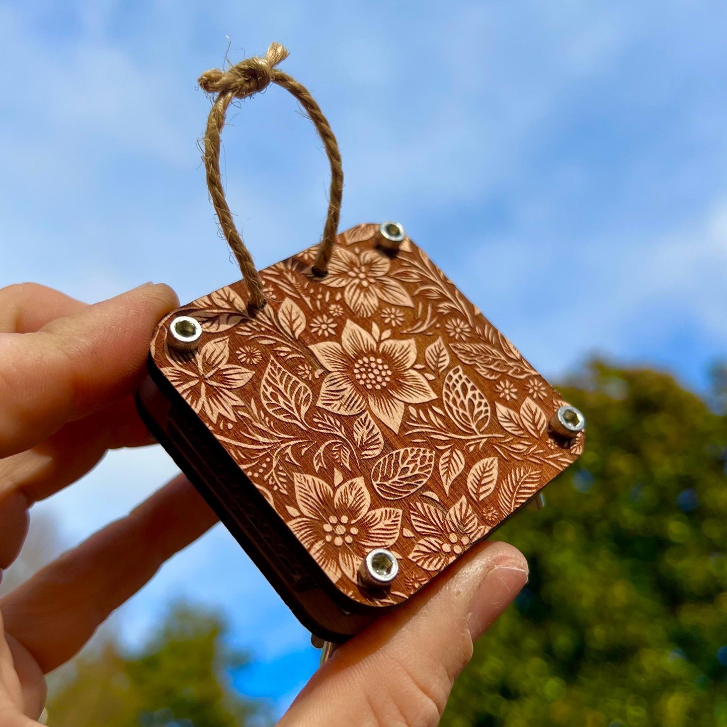Pocket Press - Meadow