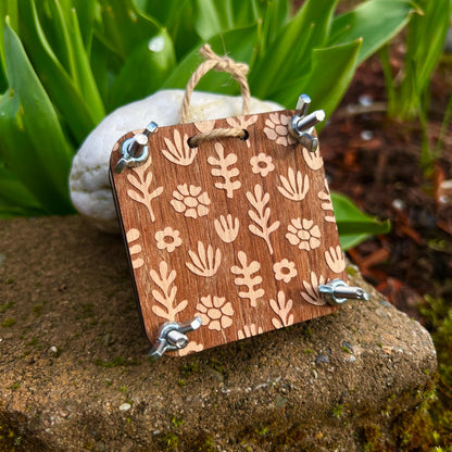 Pocket Press - Cottage