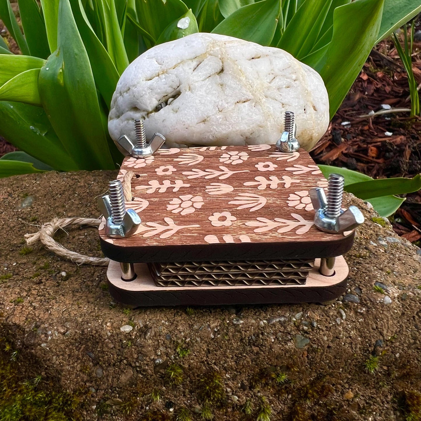 Pocket Press - Cottage