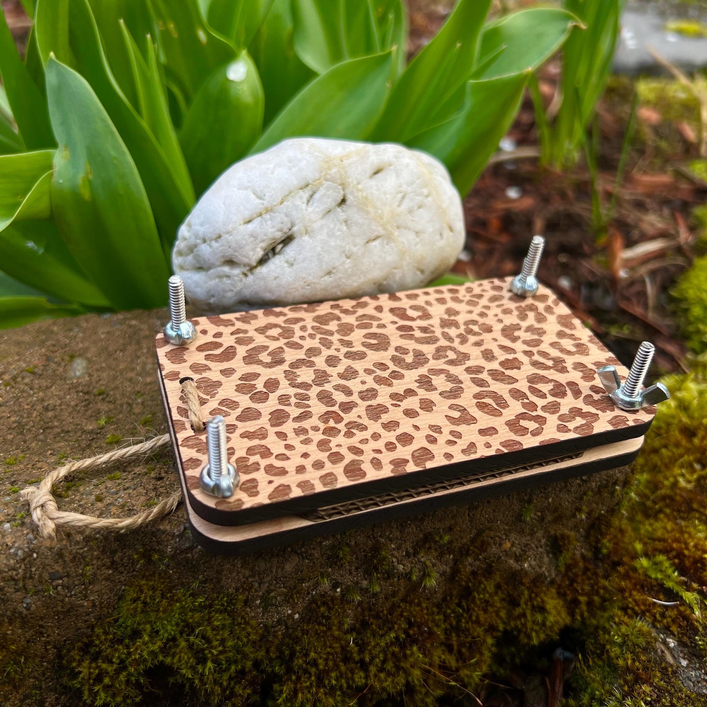 Standard Press - Leopard