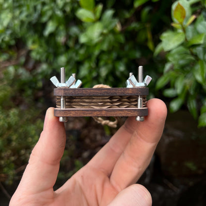 Pocket Press - Lotus