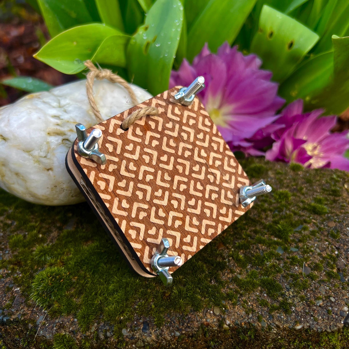Pocket Press - Tile