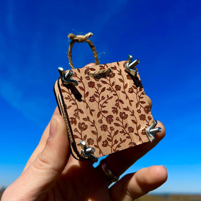 Pocket Press - Trellis