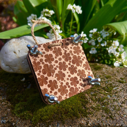 Pocket Press - Clover