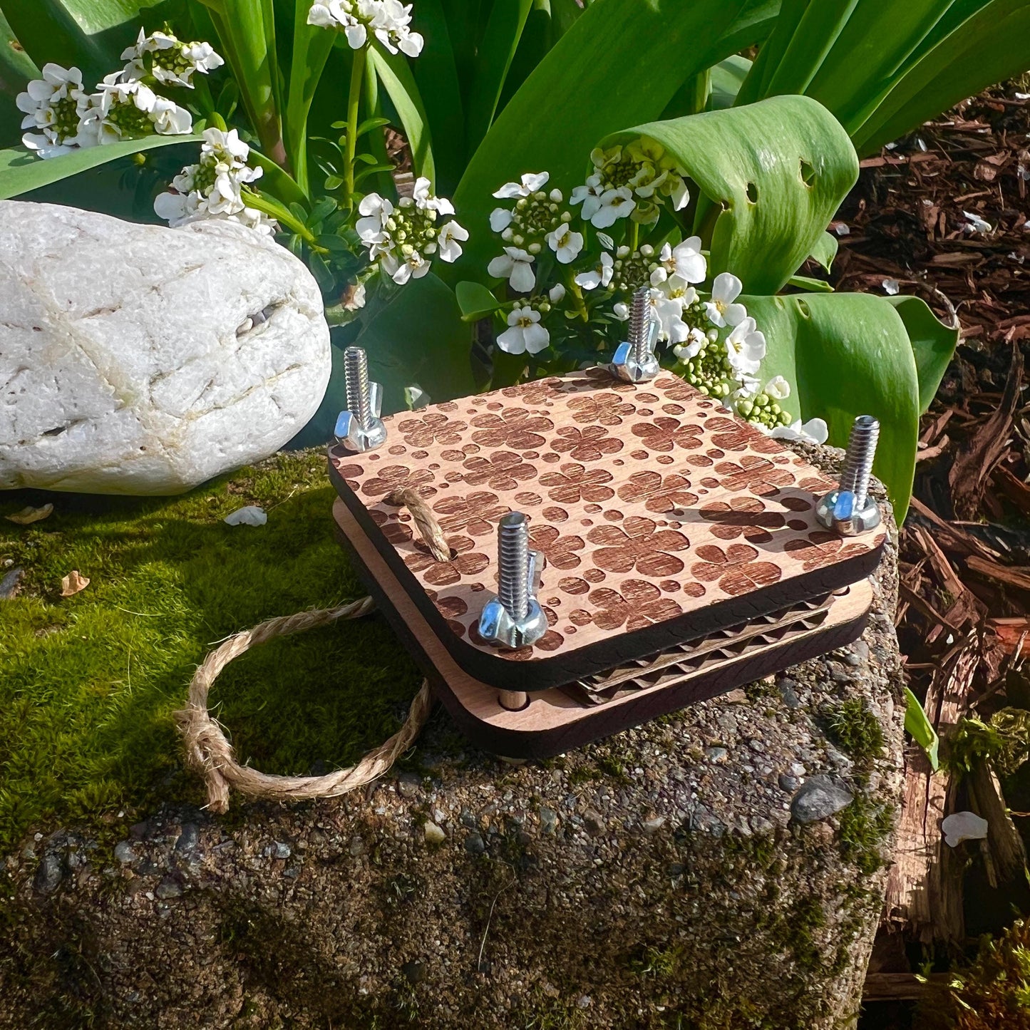 Pocket Press - Clover