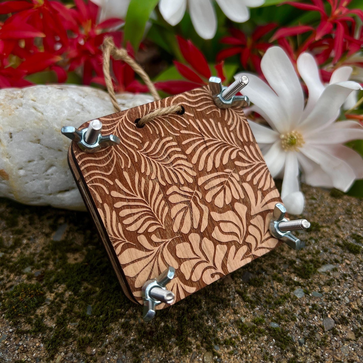 Pocket Press - Palm