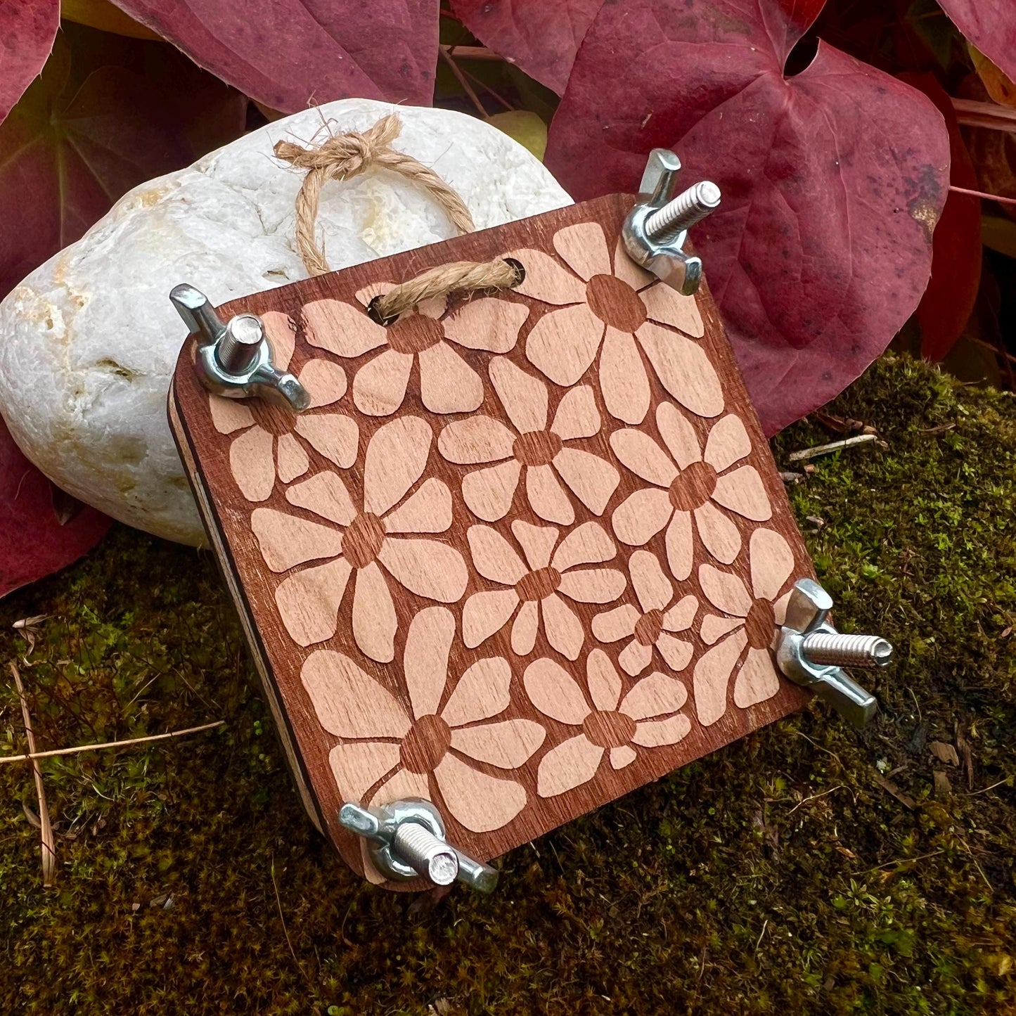 Pocket Press - Groovy Bloom