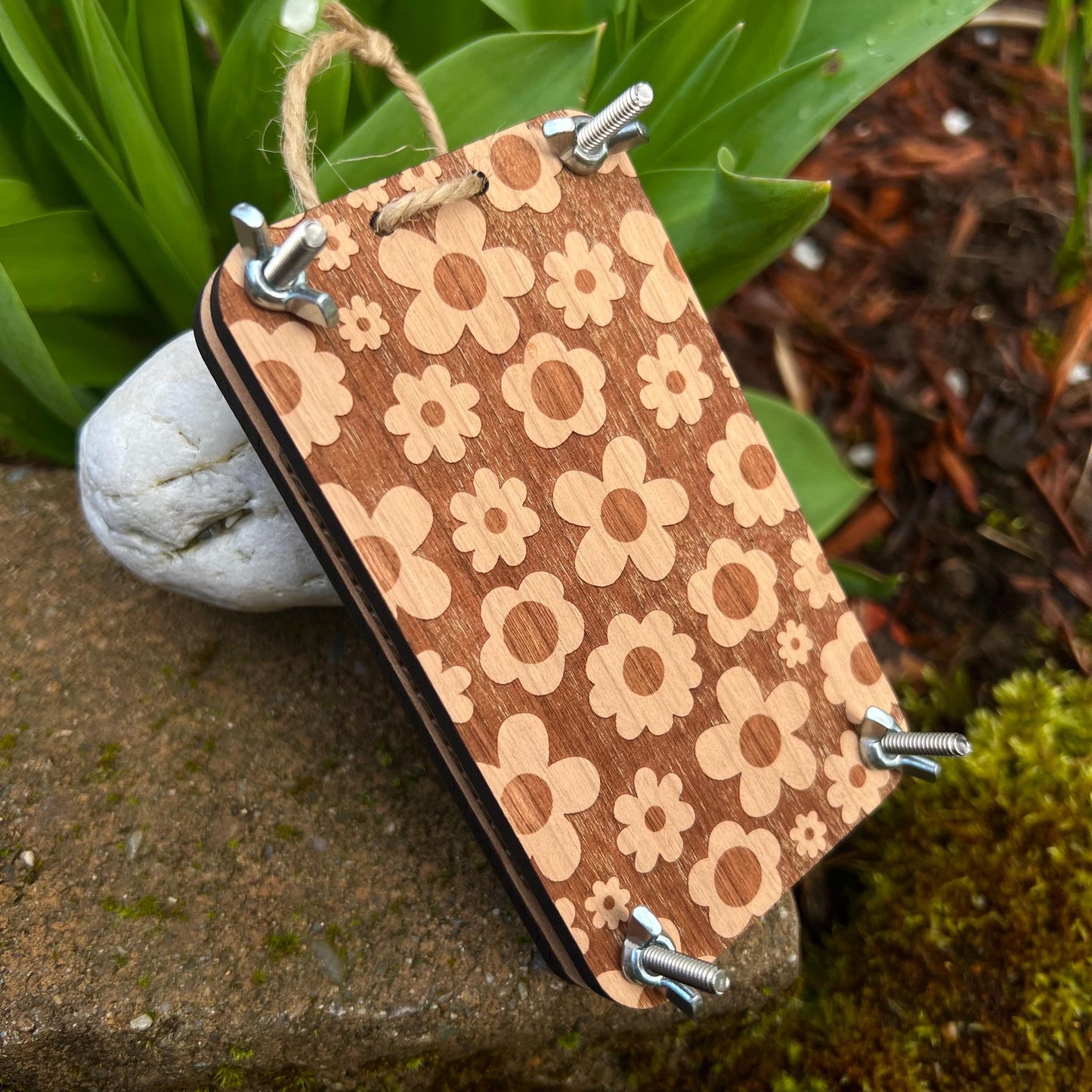 Standard Press - Retro Daisy