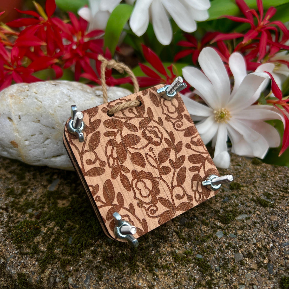 Pocket Press - Vine Heart