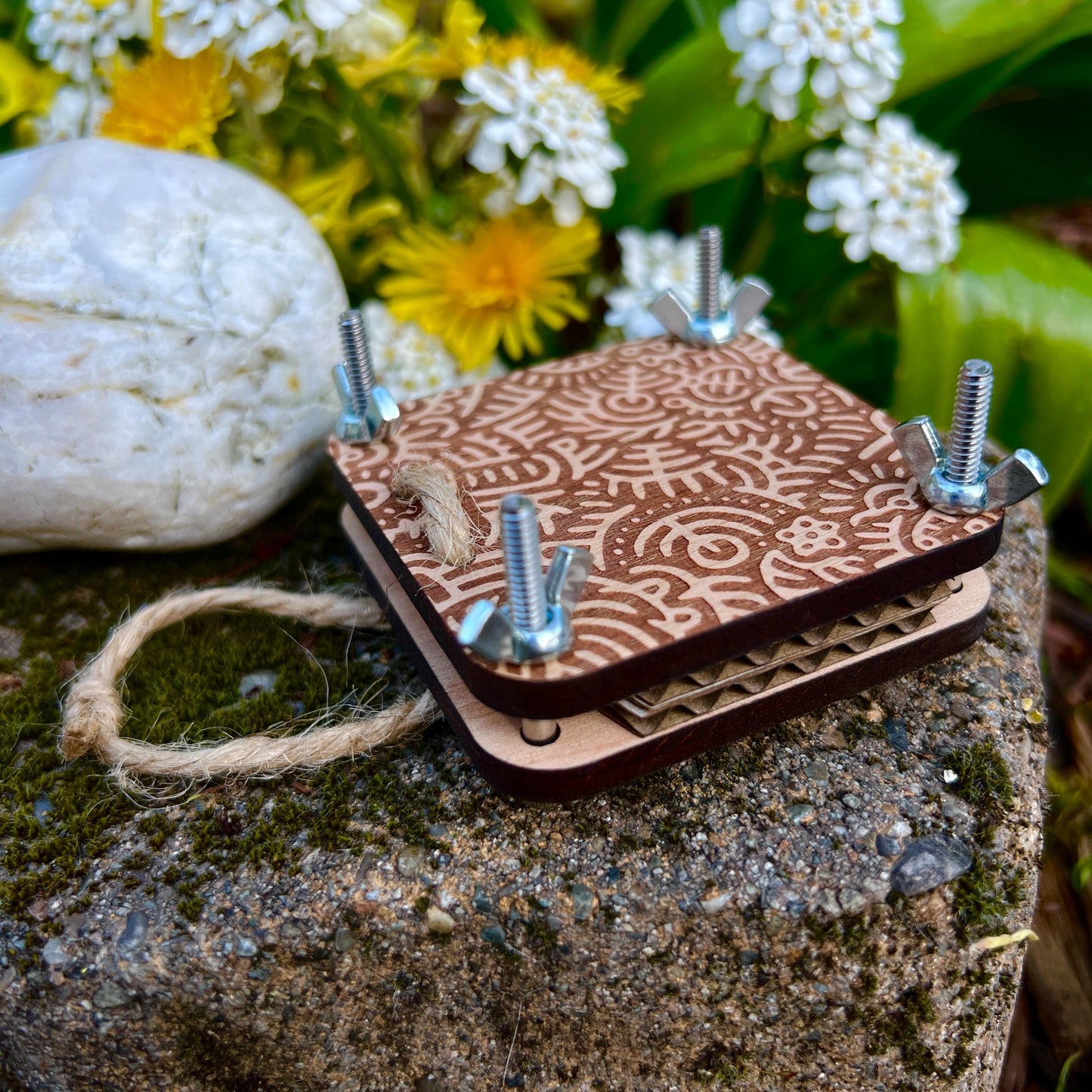 Pocket Press - Glyph