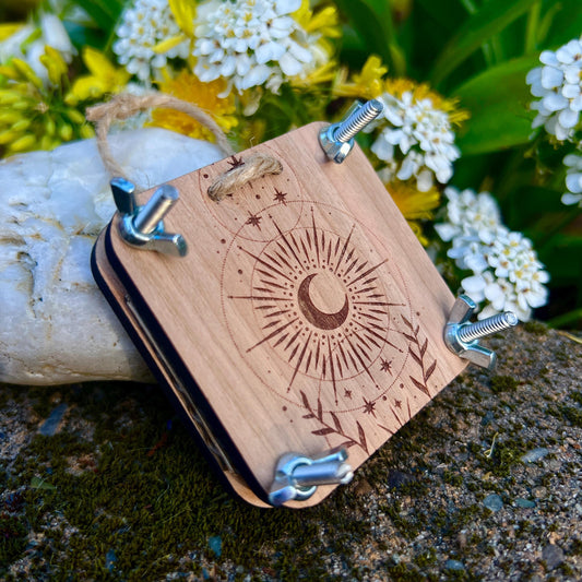 Pocket Press - Crescent