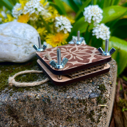 Pocket Press - Medallion