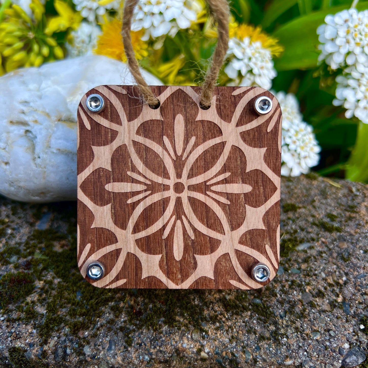 Pocket Press - Medallion