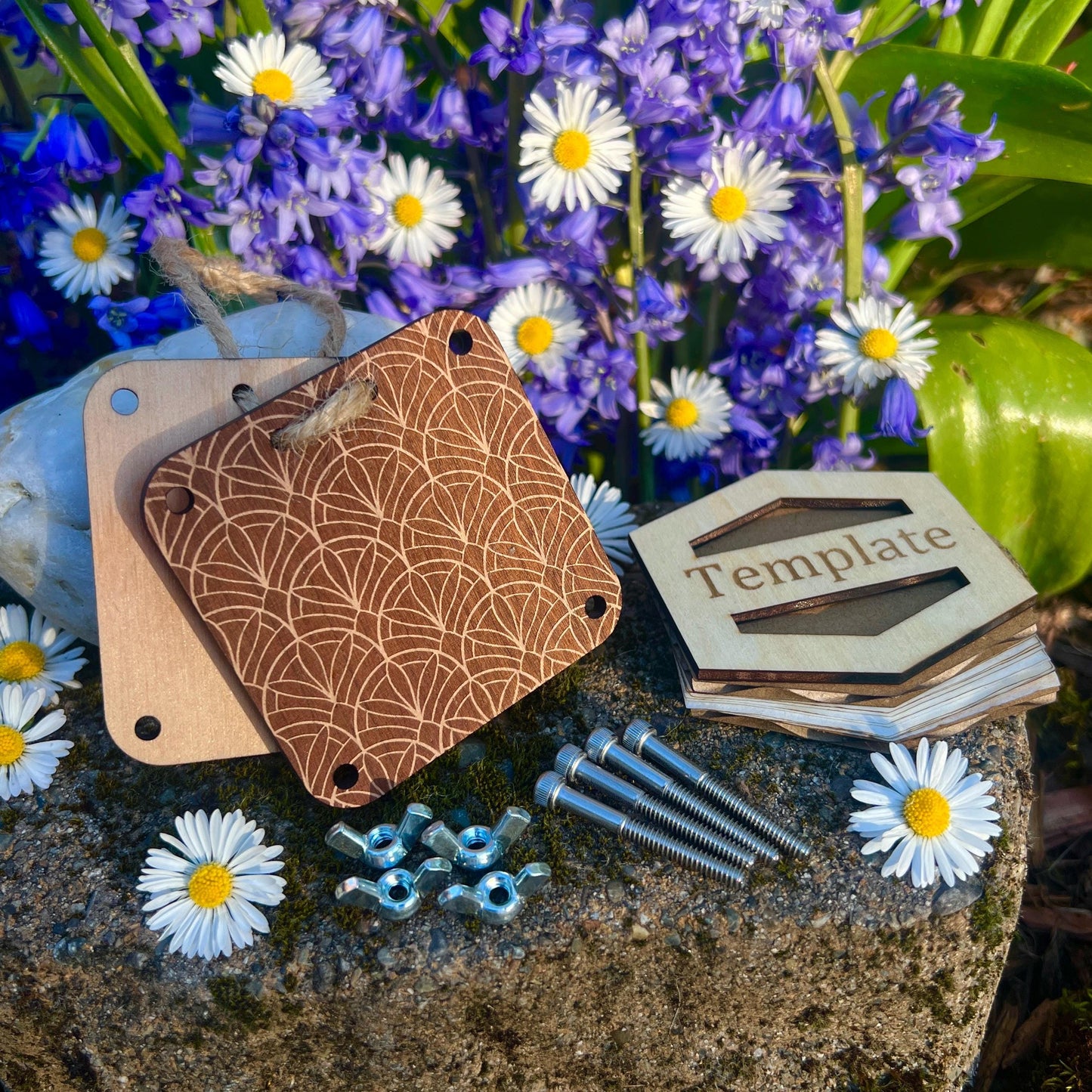 Pocket Press - Royal