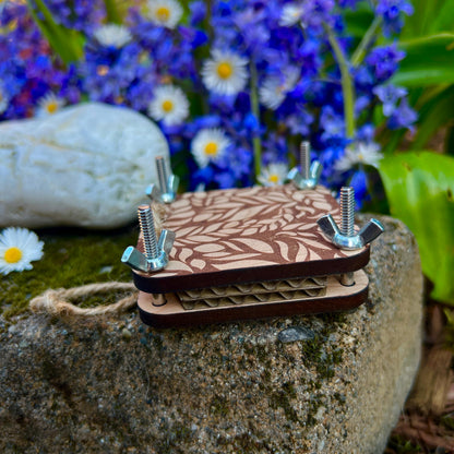 Pocket Press - Willow