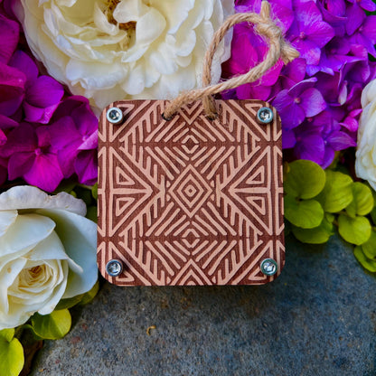 Pocket Press - Compass