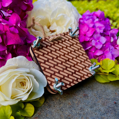 Pocket Press - Weaver
