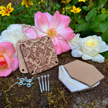 Pocket Press - Duchess