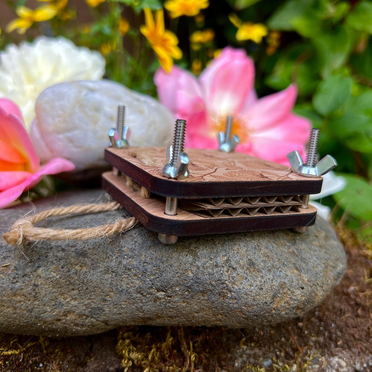Pocket Press - Botanist