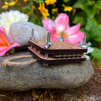 Pocket Press - Botanist
