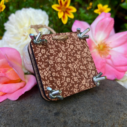 Pocket Press - Heirloom