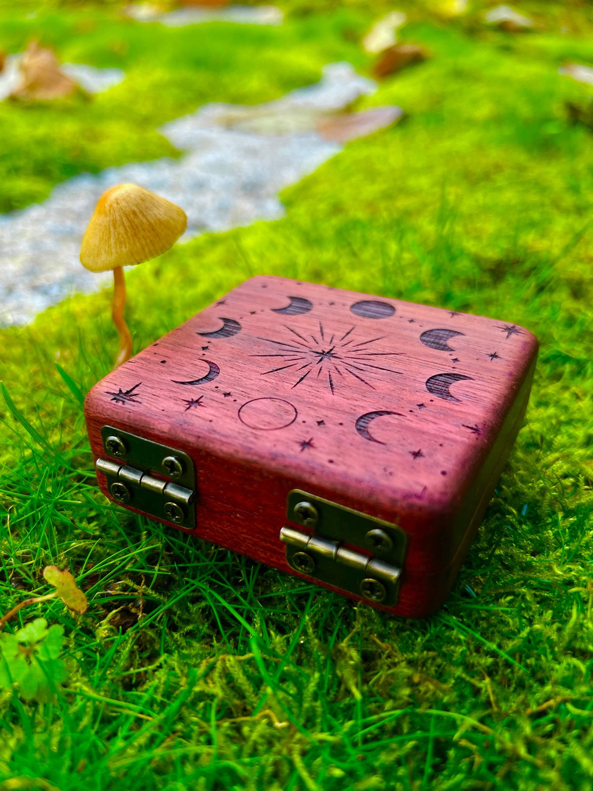 Moonphase Purpleheart Pocket Box